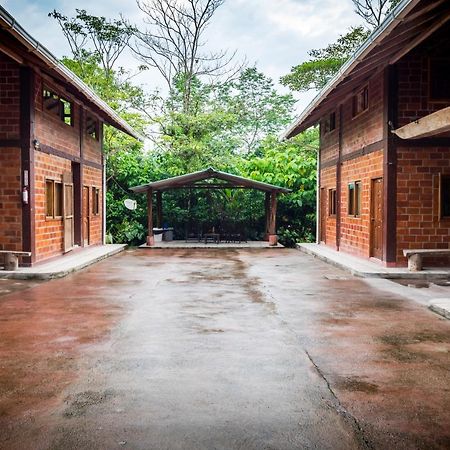 Hosteria Las Heliconias Tena Kültér fotó
