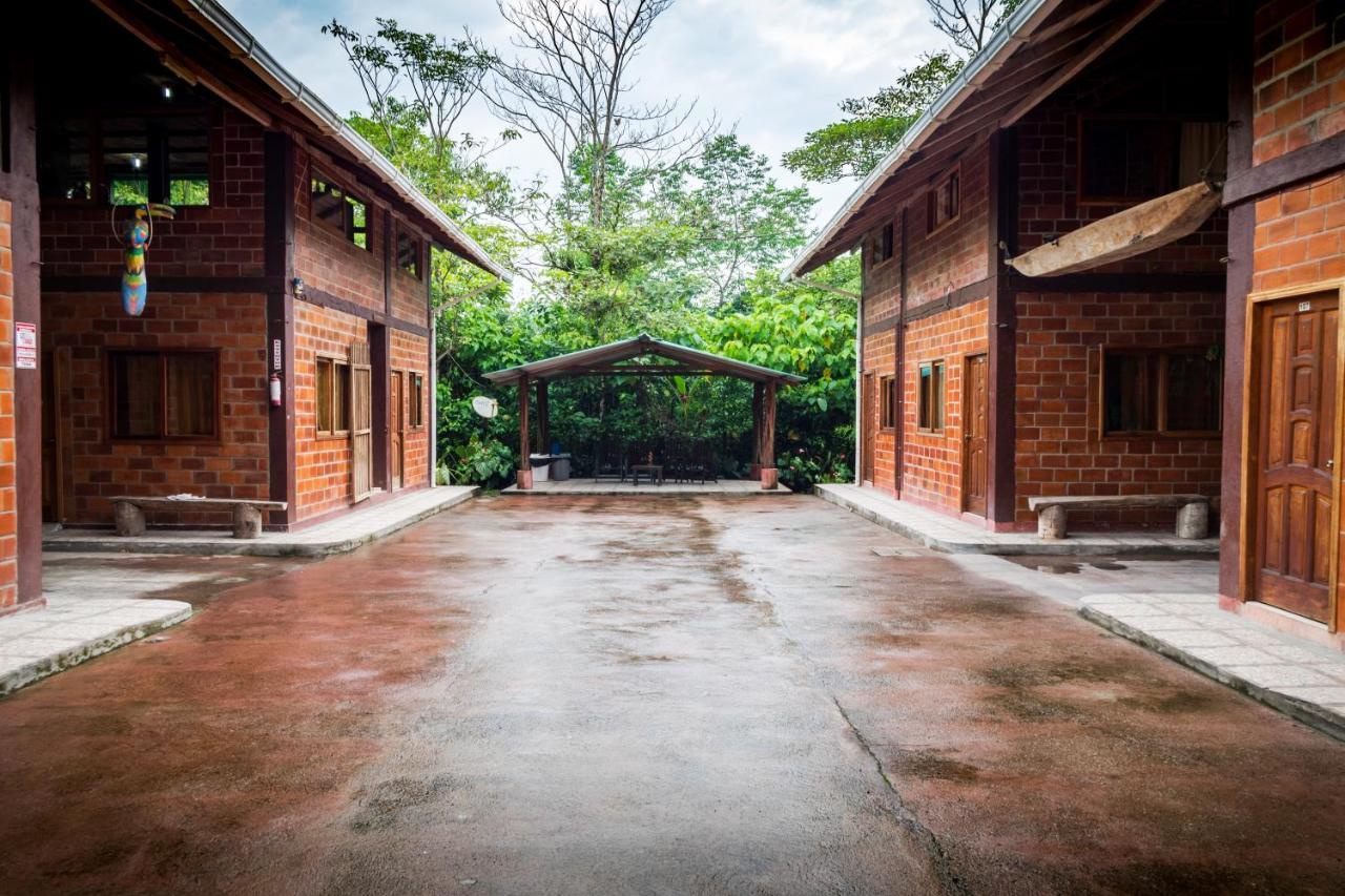Hosteria Las Heliconias Tena Kültér fotó